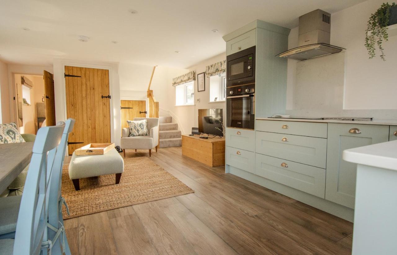 Finwood Green Farm Holiday Cottages-The Calf Shed And The Milk Parlour Henley-in-Arden Екстер'єр фото