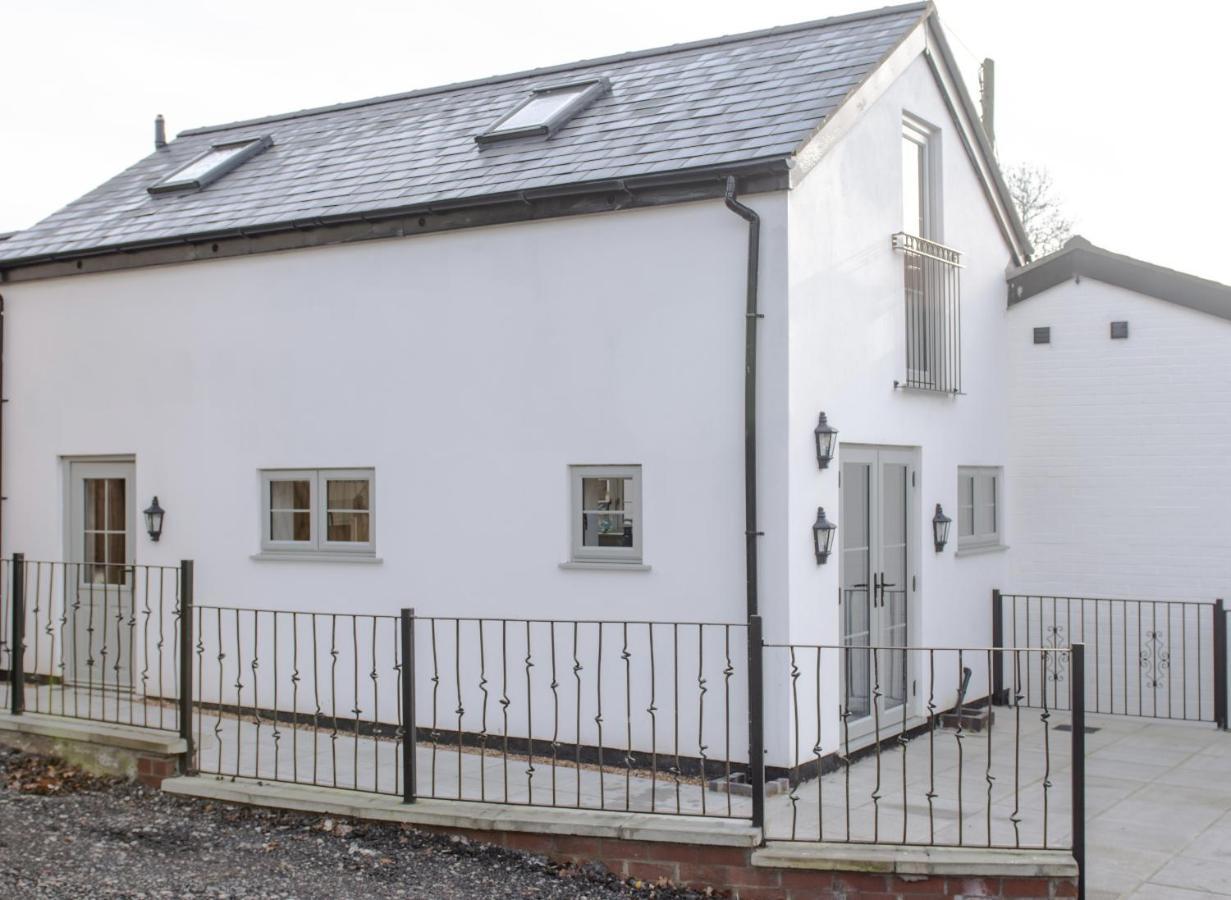 Finwood Green Farm Holiday Cottages-The Calf Shed And The Milk Parlour Henley-in-Arden Екстер'єр фото